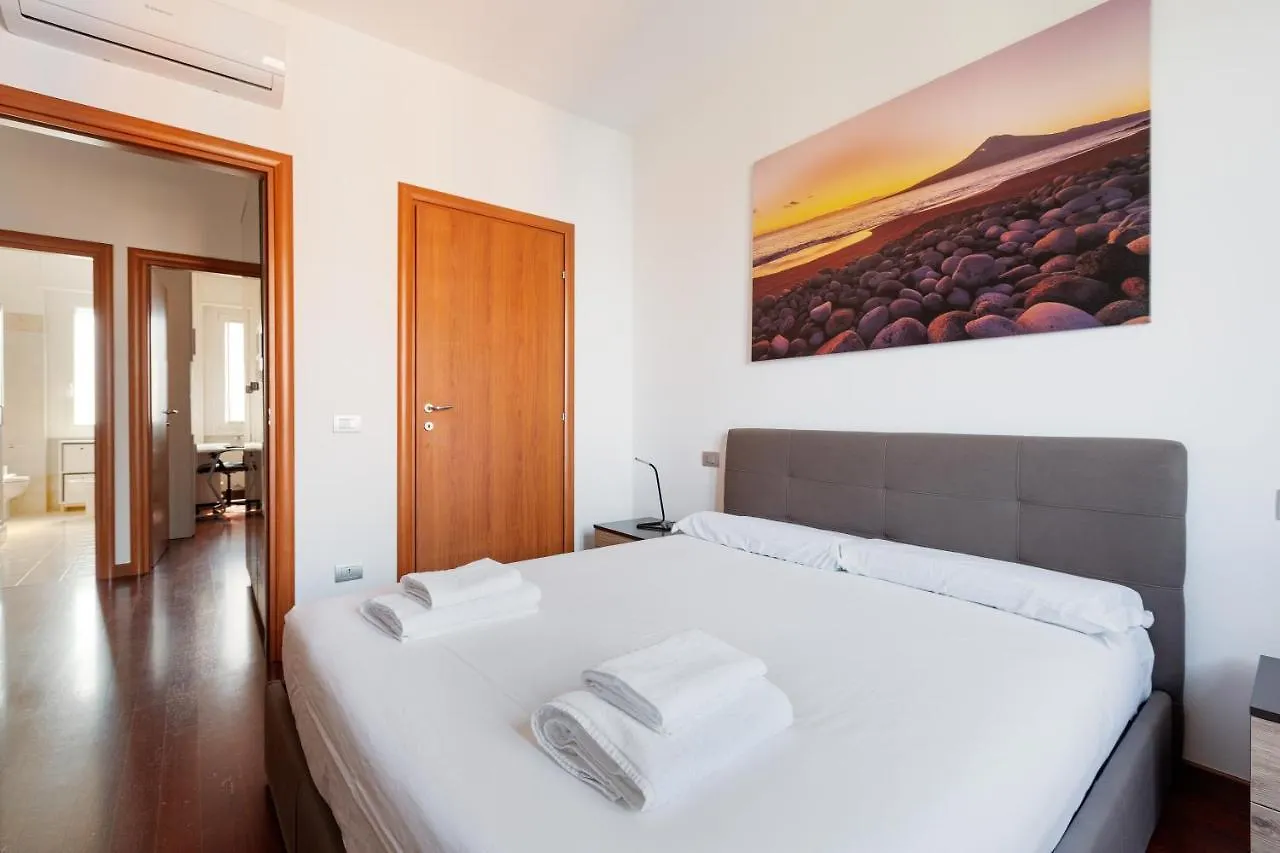 Milano Rogoredo Cozy Apartment X5 0*,  Italien