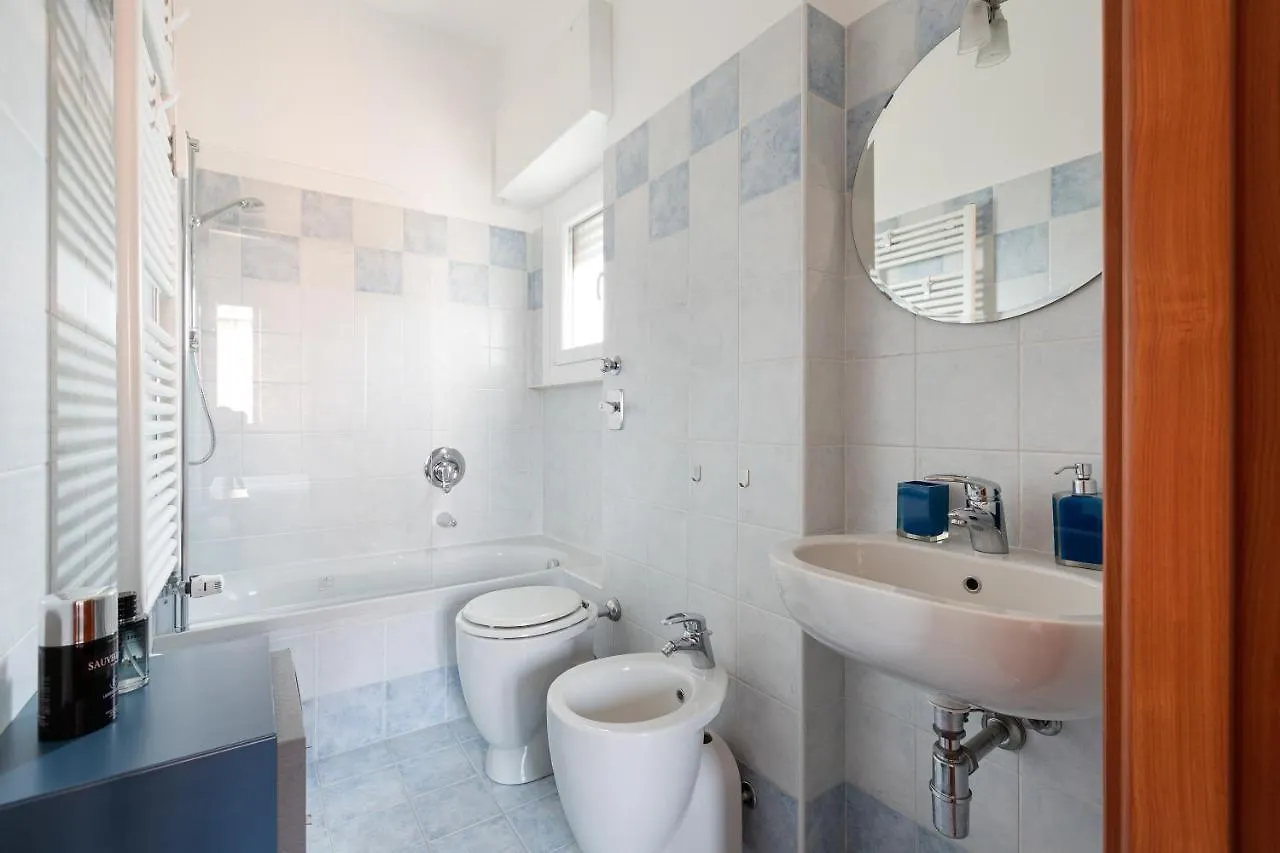 Milano Rogoredo Cozy Apartment X5  Milan